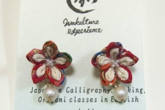 Tsumami flower earrings