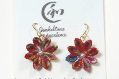 Tsumami flower earrings